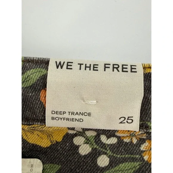 Free People Jeans Womens 25 Black Yellow Floral Deep Trance Boyfriend Crop NEW - Picture 4 of 13
